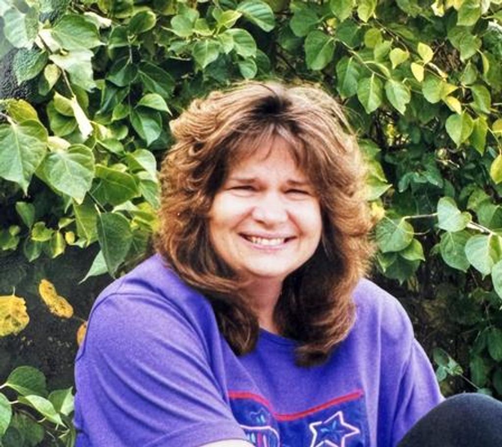 Robyn Carpenter Profile Photo