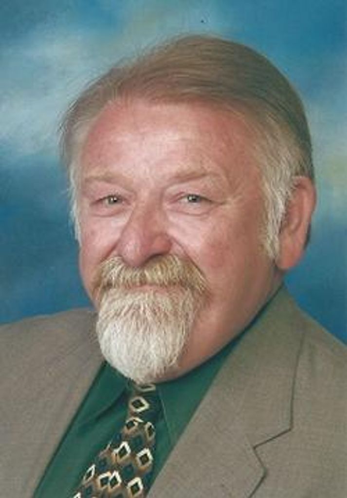 Douglass Wayne "Stump" Harris Profile Photo
