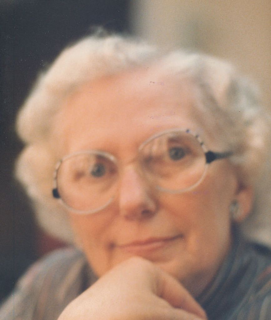 Elizabeth Spurrier Rhoden Profile Photo