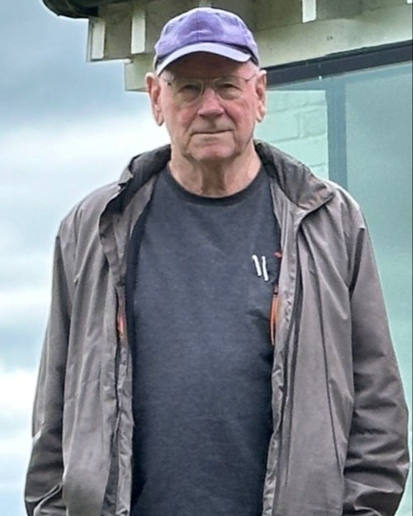 Russell Charles Bleakley Profile Photo