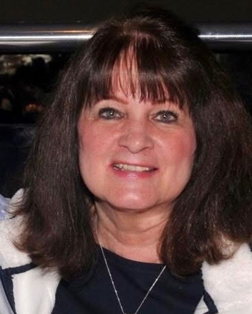 Anne Elizabeth Howe Profile Photo