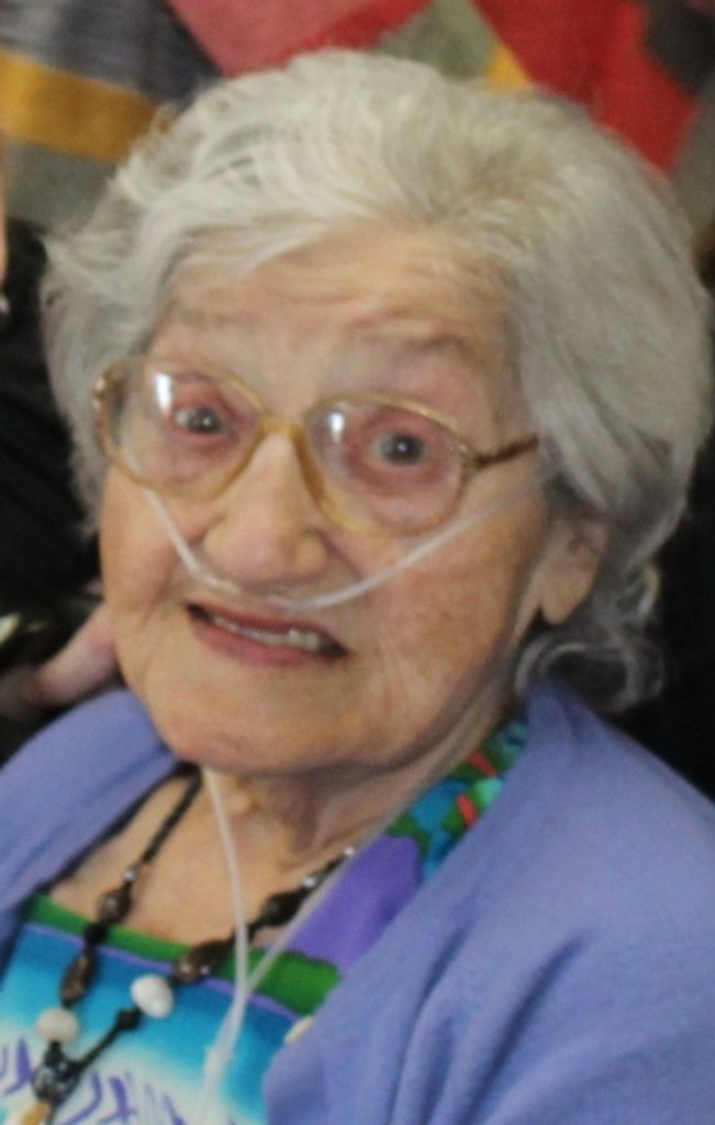 Stella Dichiera