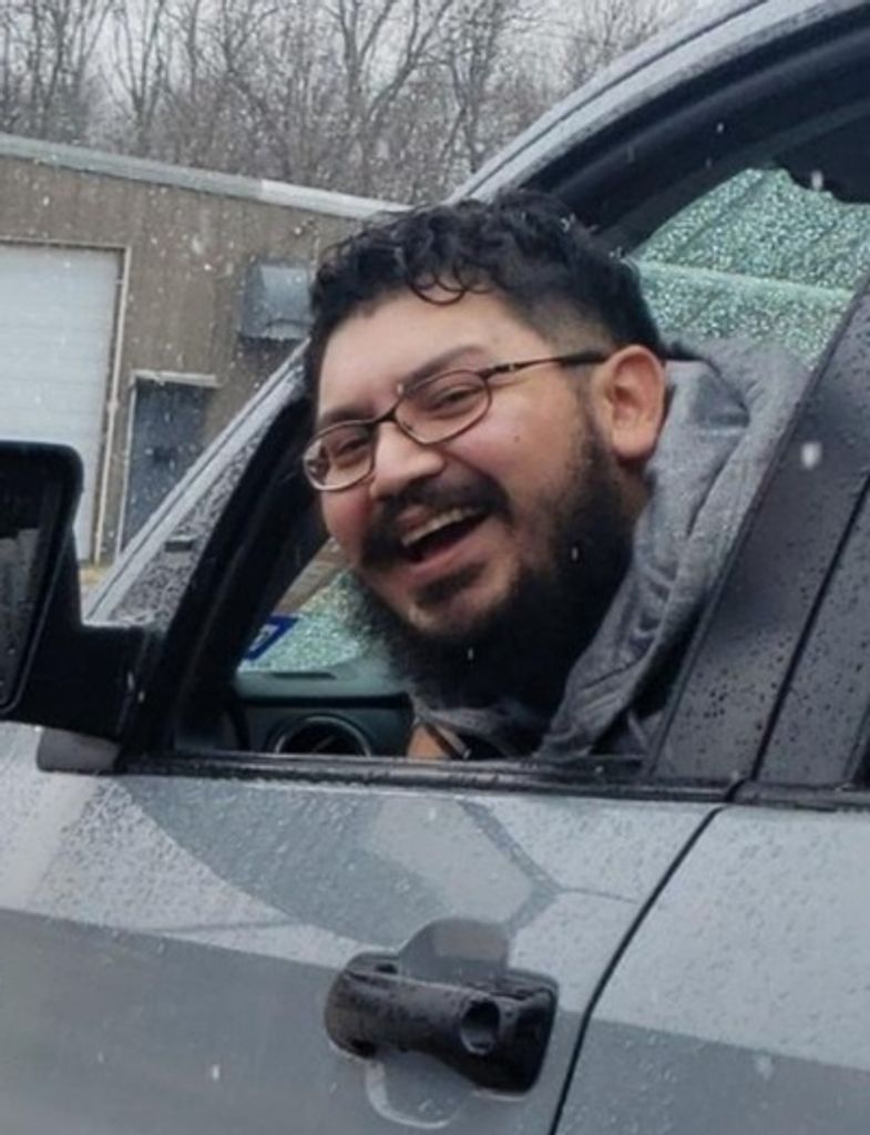 Carlos Arturo Guardiola, Jr. Profile Photo