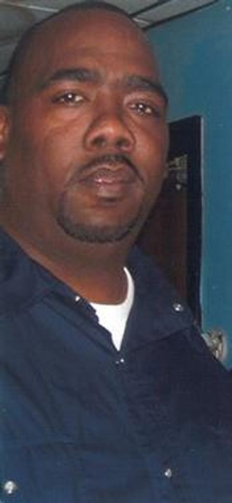 Terence Davis Profile Photo