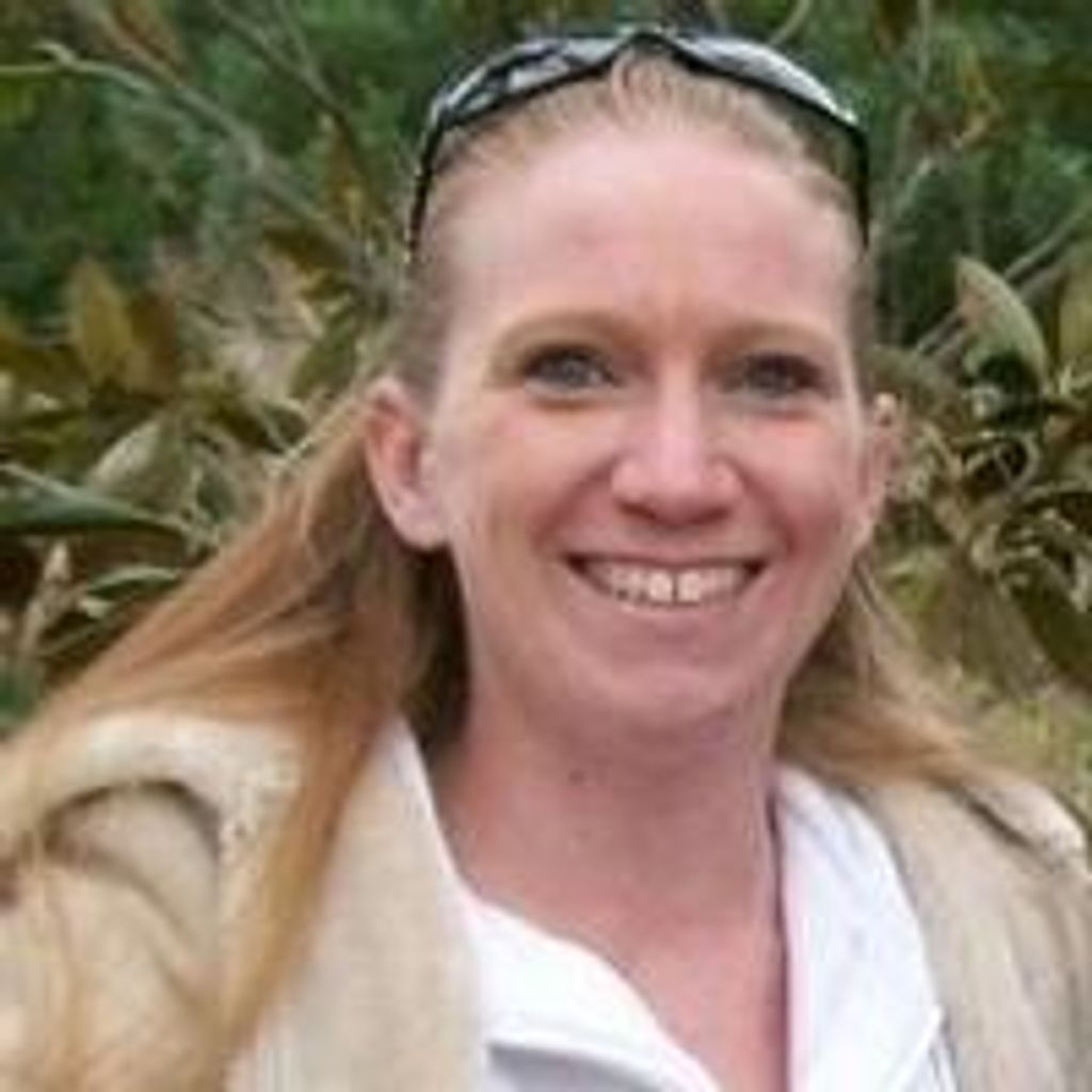 Lisa May Robinson