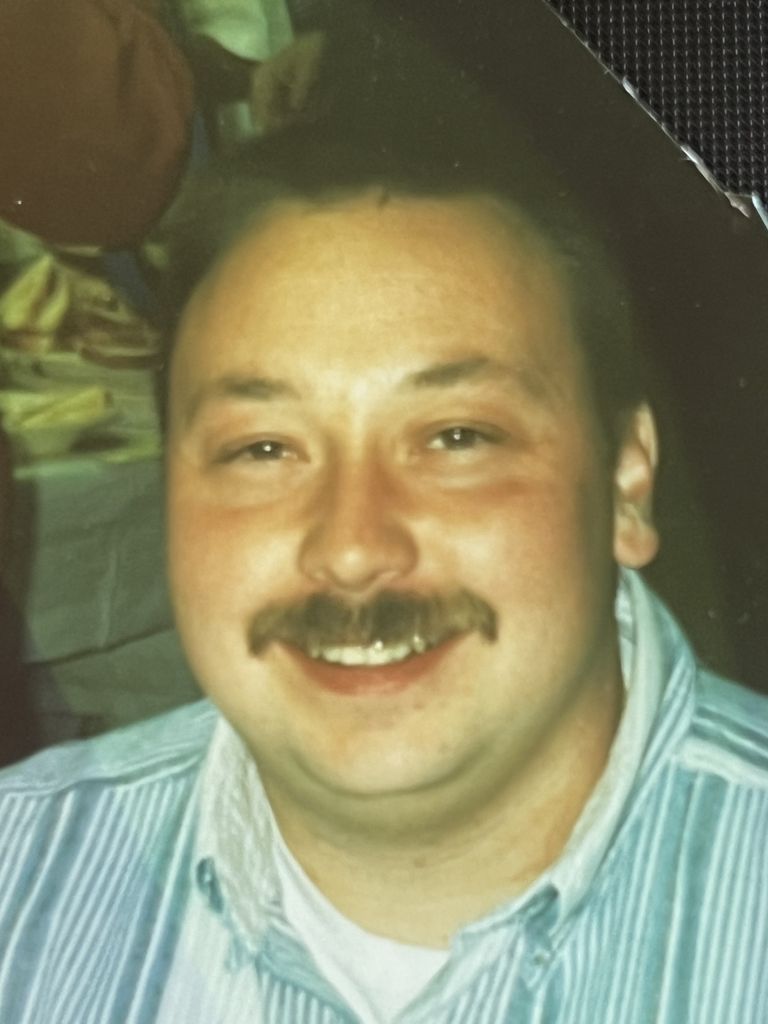 Robert L Jacod Jr