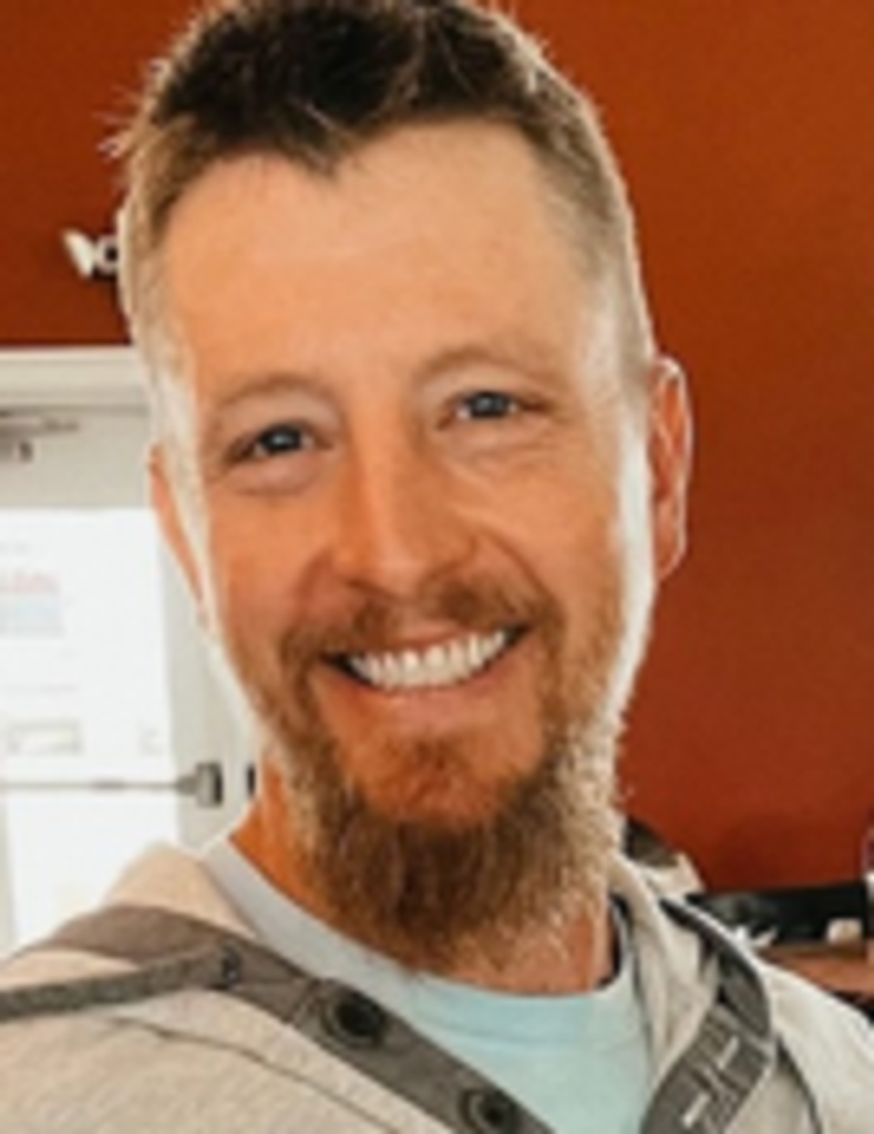 Justin Tanner Curtis