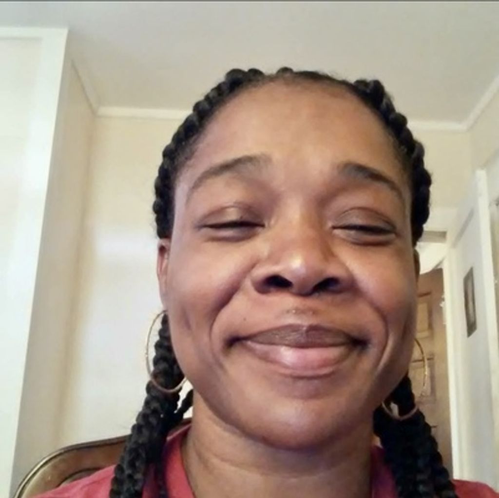 Almedia Craver Profile Photo