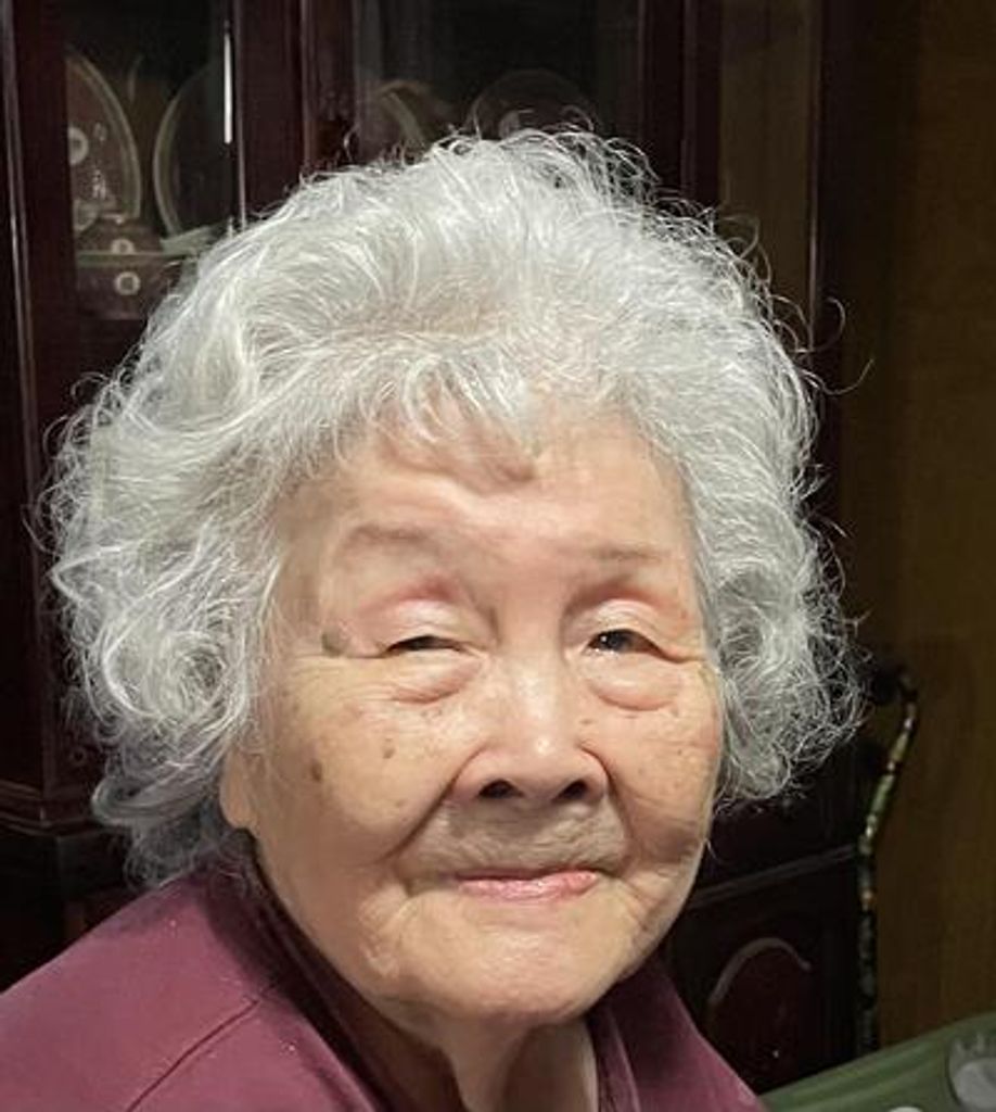 Su Ching Singer Profile Photo