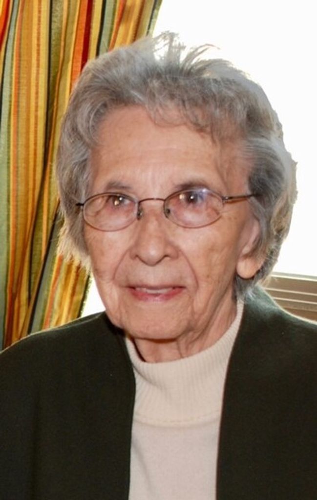 Mercedes C Anton Profile Photo