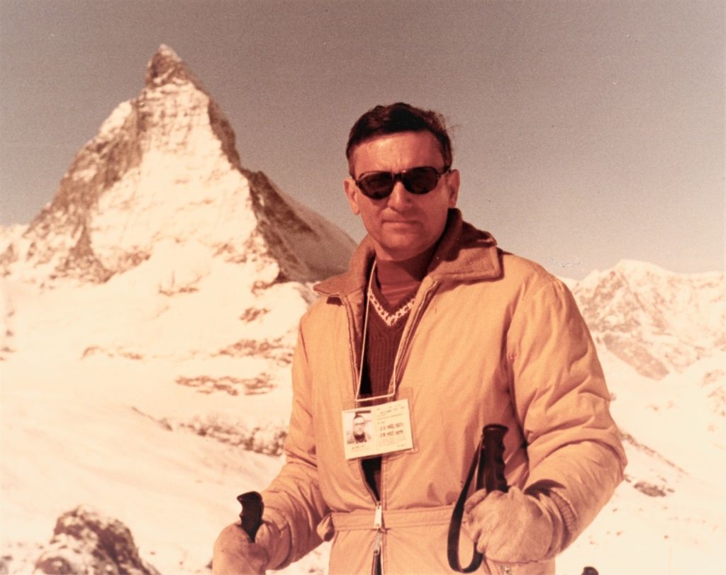 Dr. Melvin H. Amler, DDS. Profile Photo