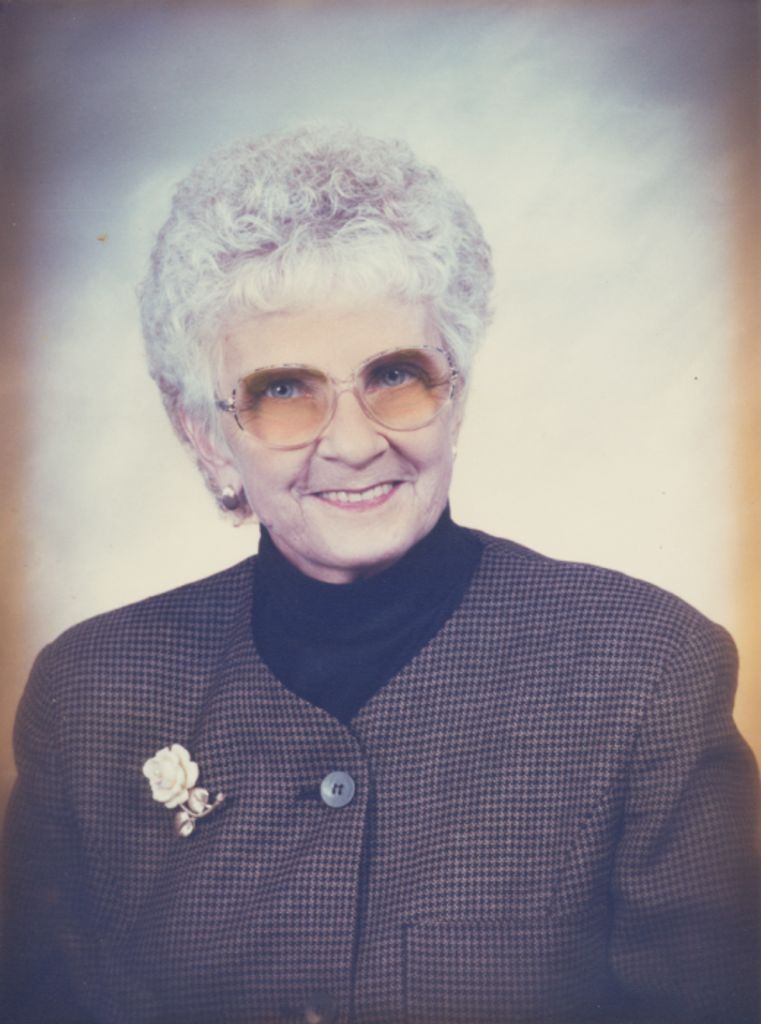 Nancy Lou (Straub)  Walker Profile Photo