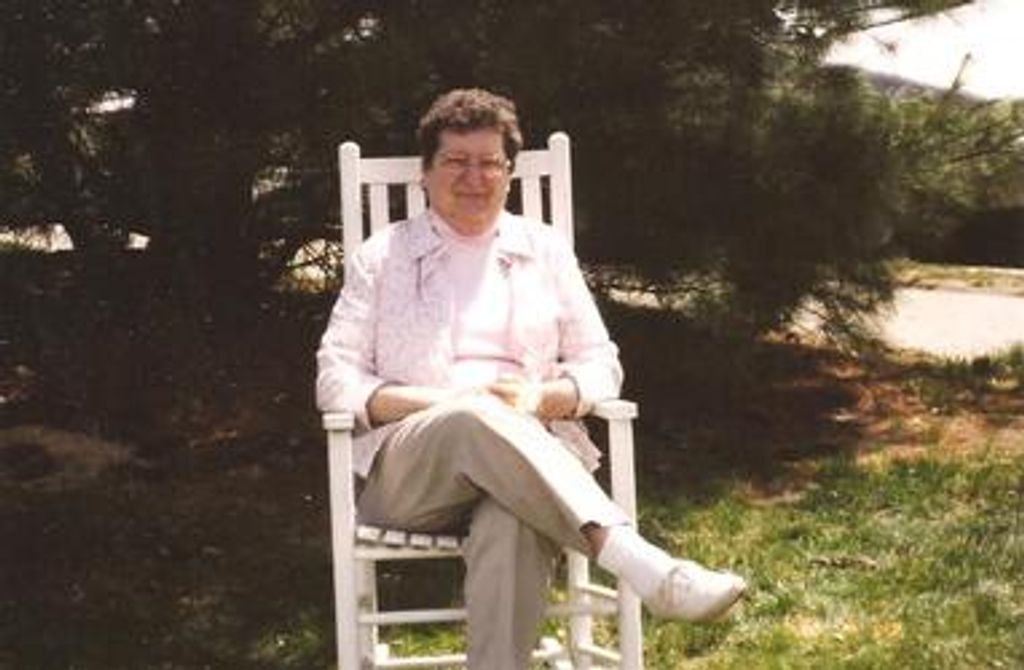 Dolores Lipsett Profile Photo