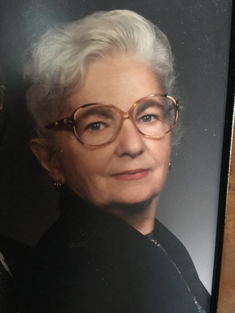 Marta L. (Marta Demarinis)  Triozzi