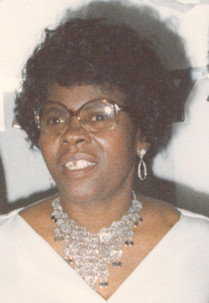 Roberta Edwards Profile Photo