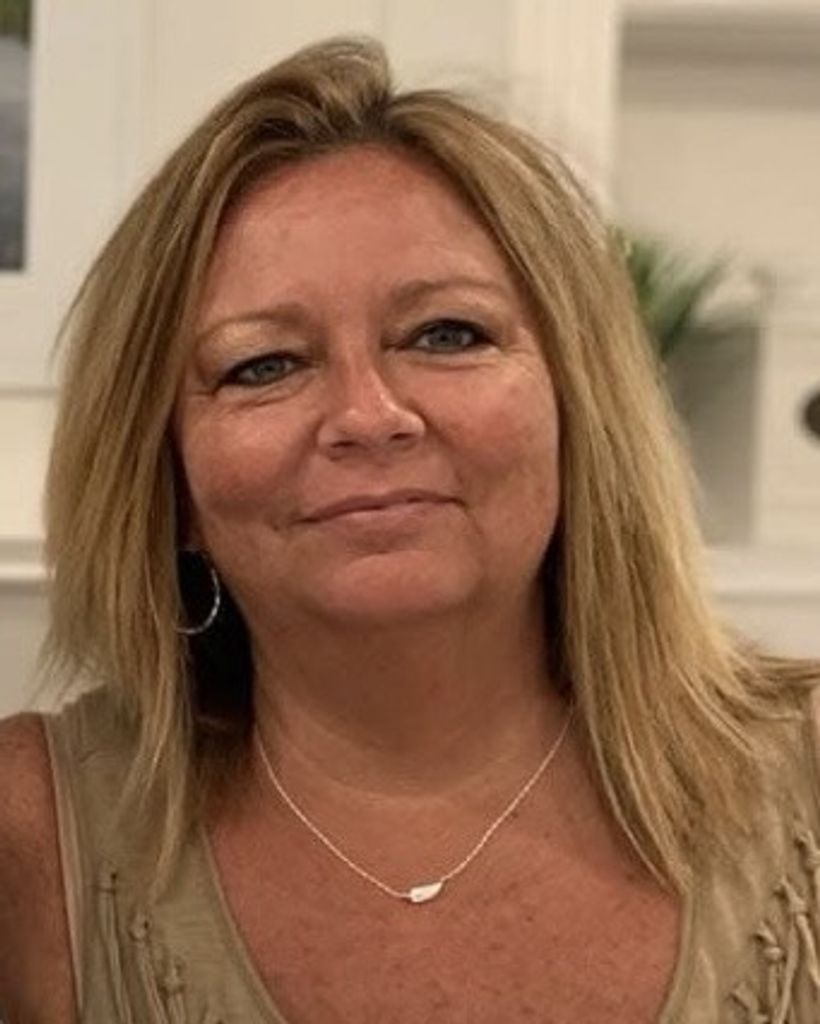 Stephanie J. Hillyer