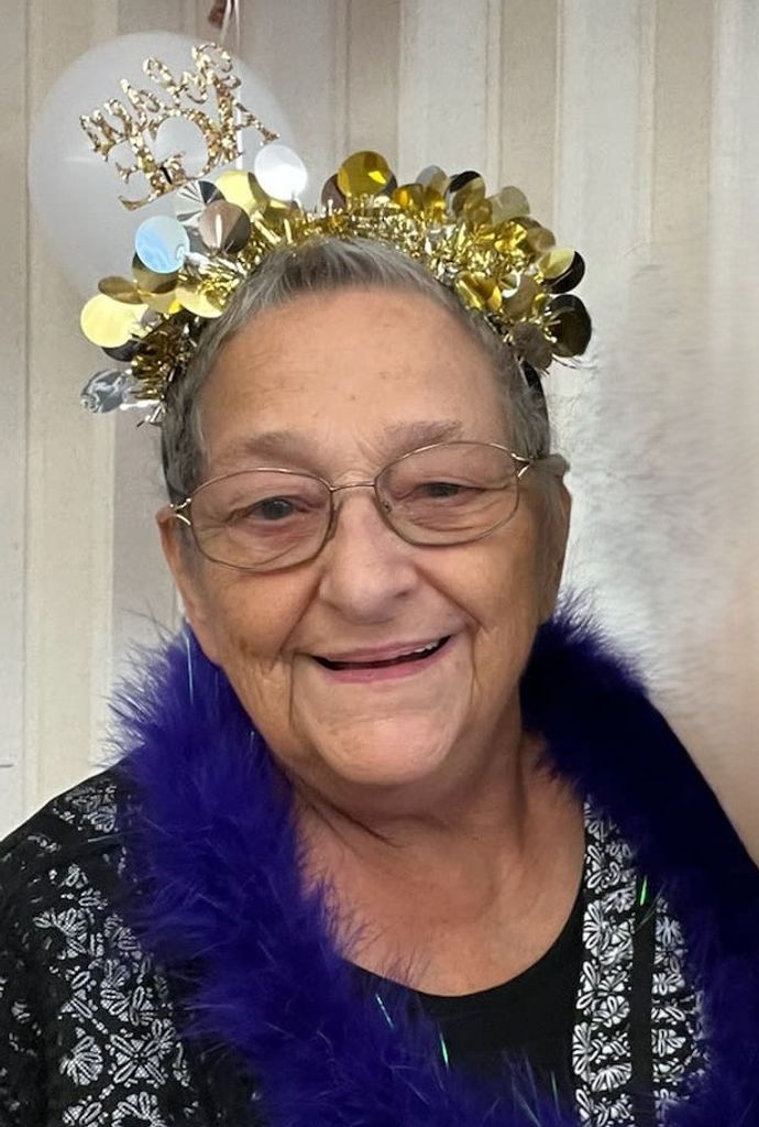 Roxy Gibson Profile Photo