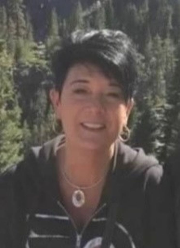 Amy-Marie Delcollo Profile Photo