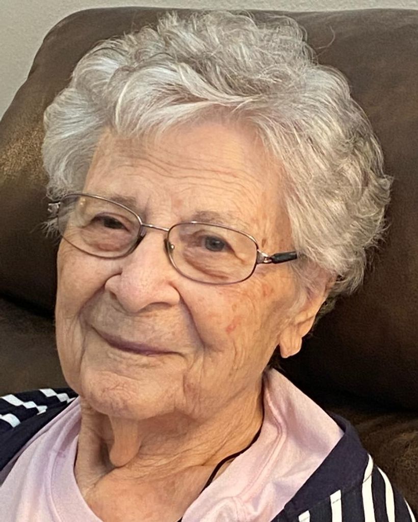 Alvera Schmidt Profile Photo