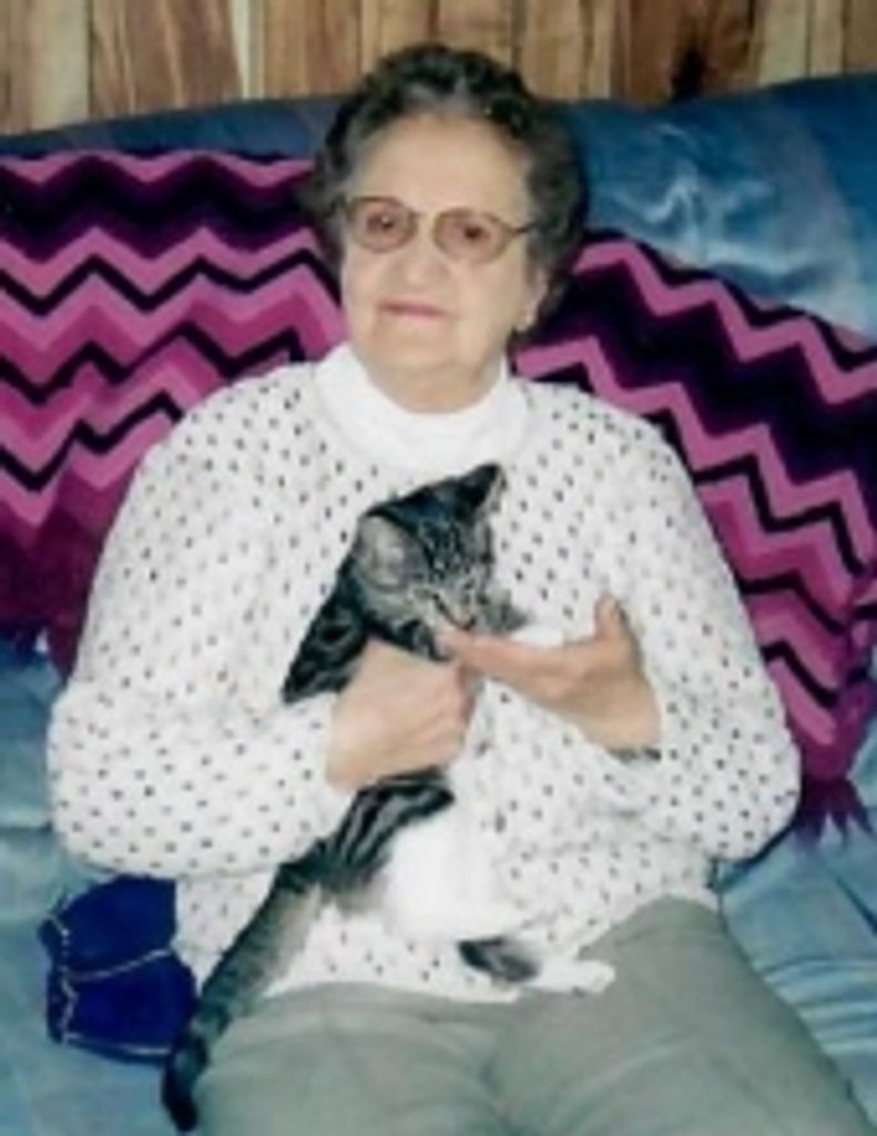 Claire Benoit Crossman Profile Photo