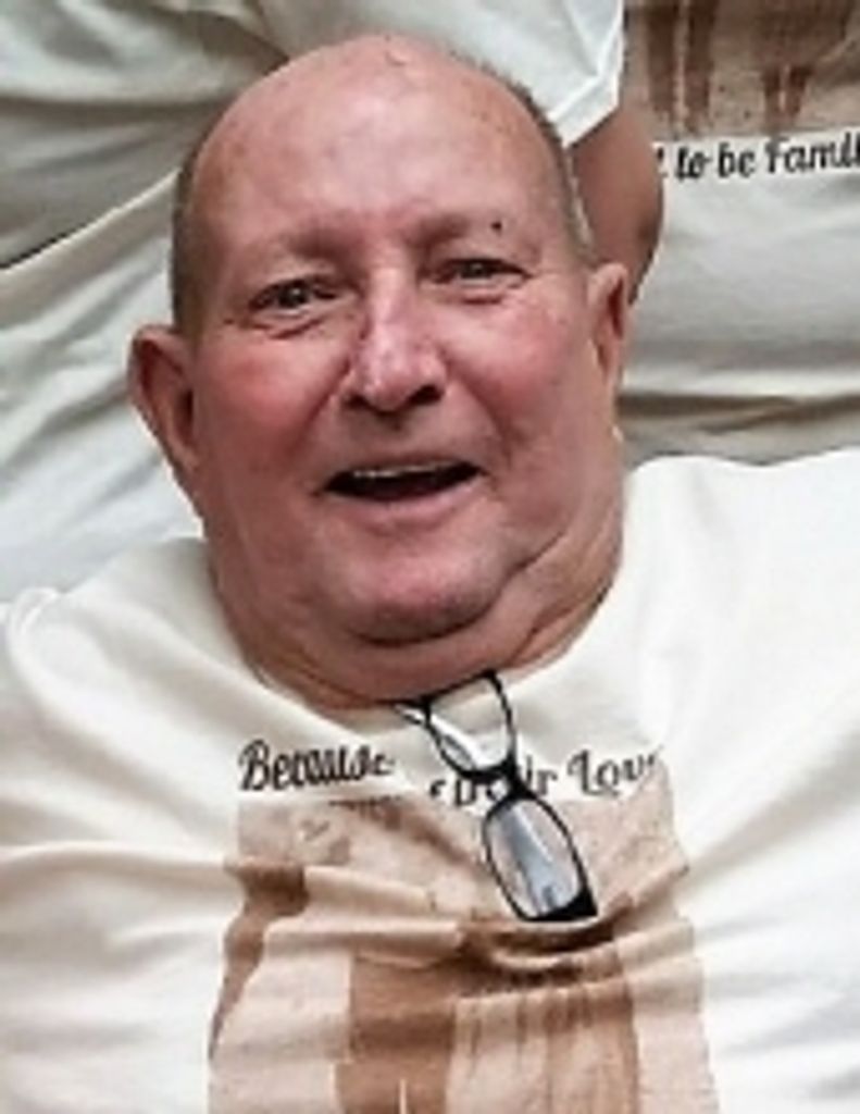 Raymond  Dariell Daniell