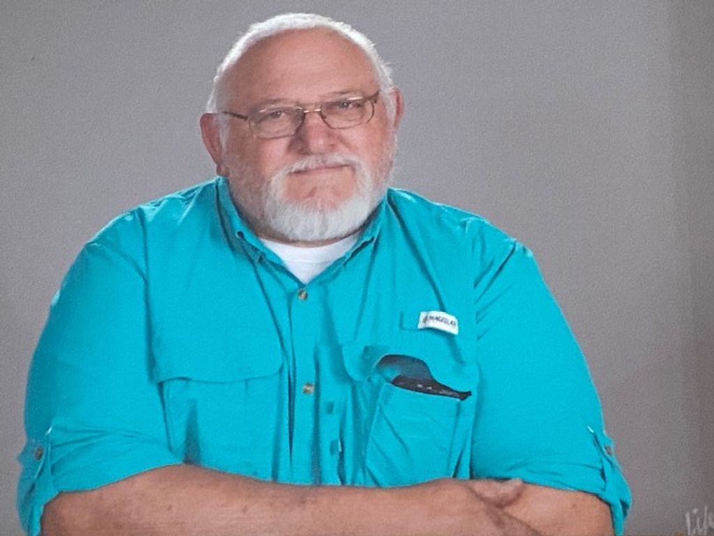 Larry Davis Glaus Profile Photo