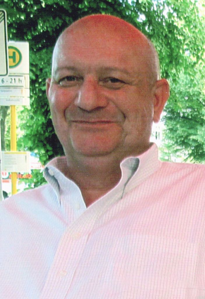 Oliver Stephan Watson