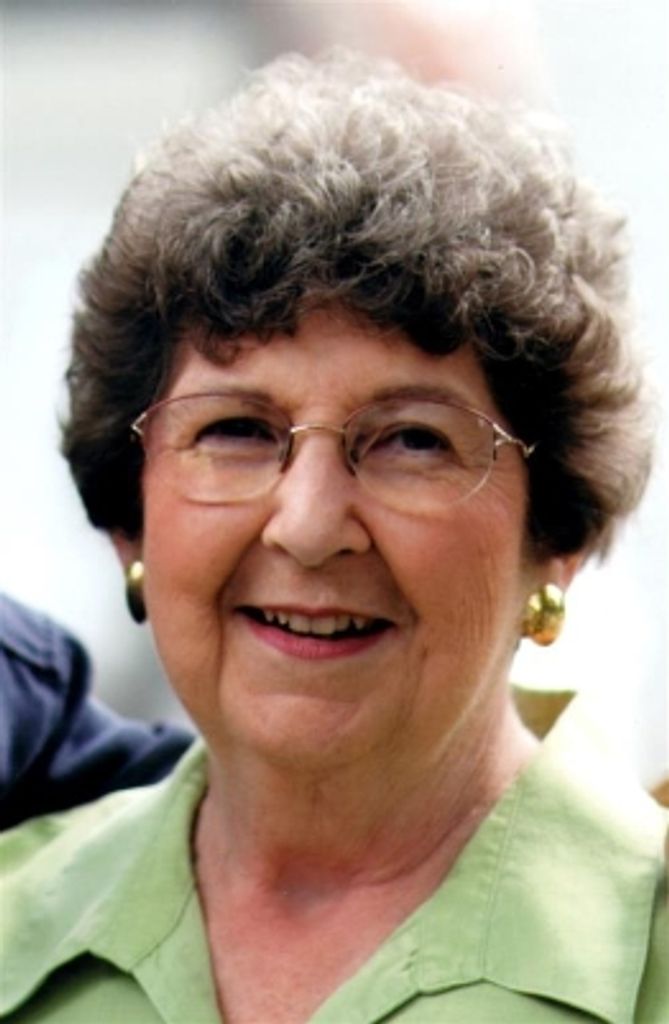 Lynn Howey Robinson