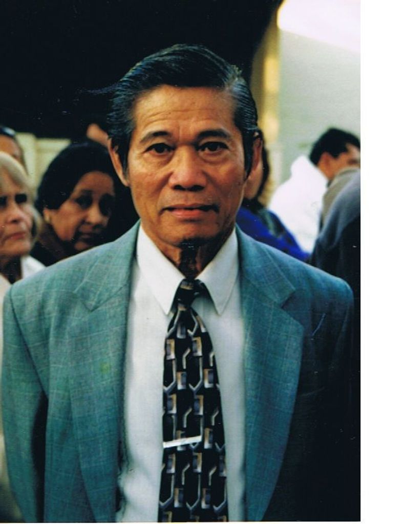 Jose M. Dumlao