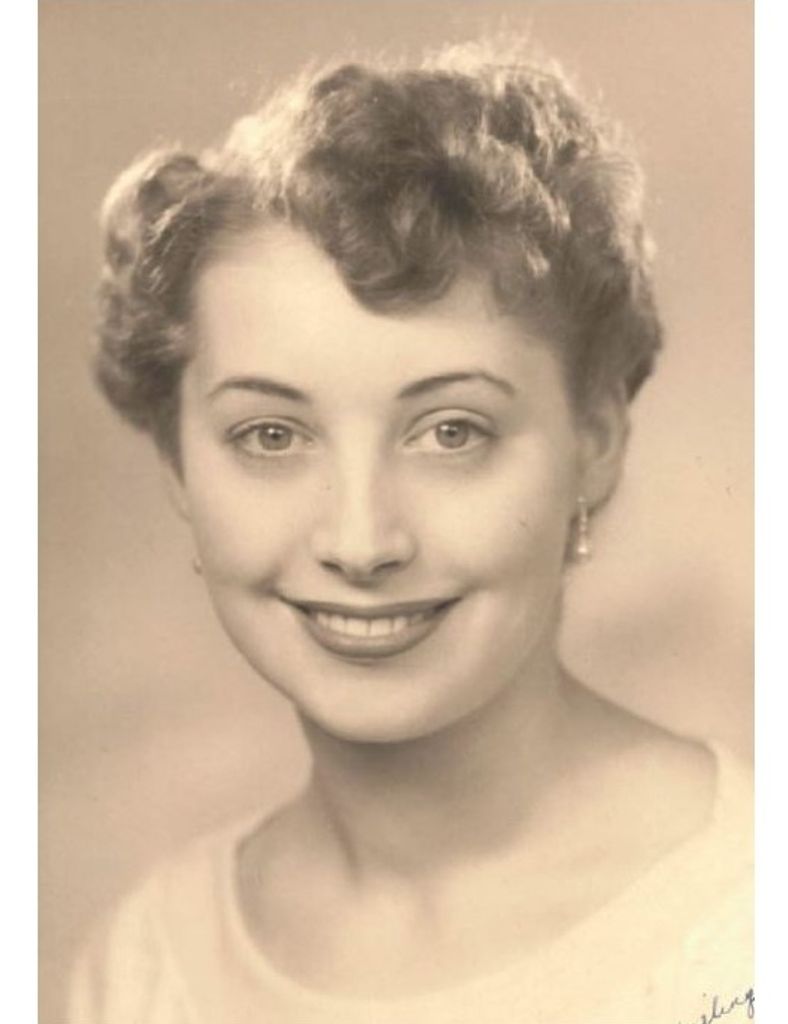 Joan Davis Profile Photo