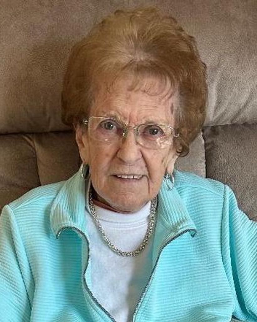 Alicia Ann Job (Karasek)