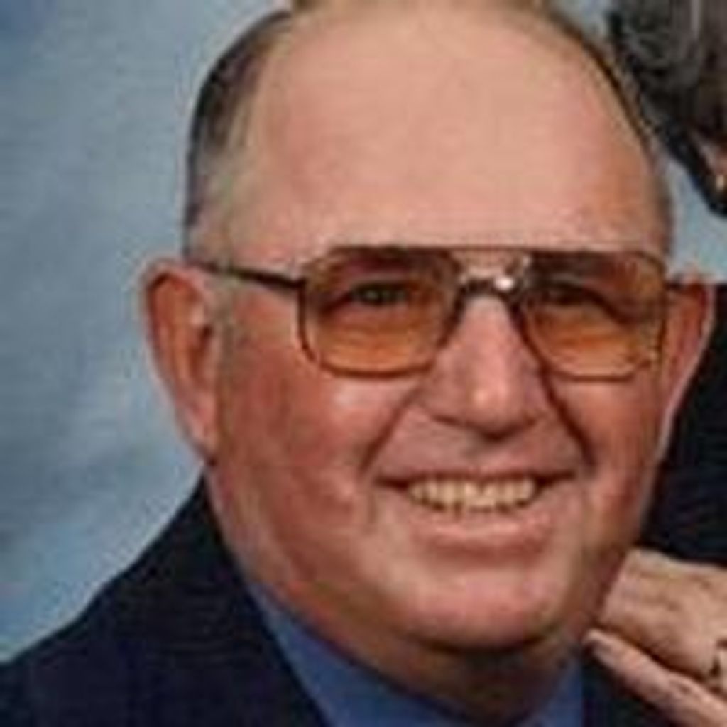 Kermit  Oliver Marquis