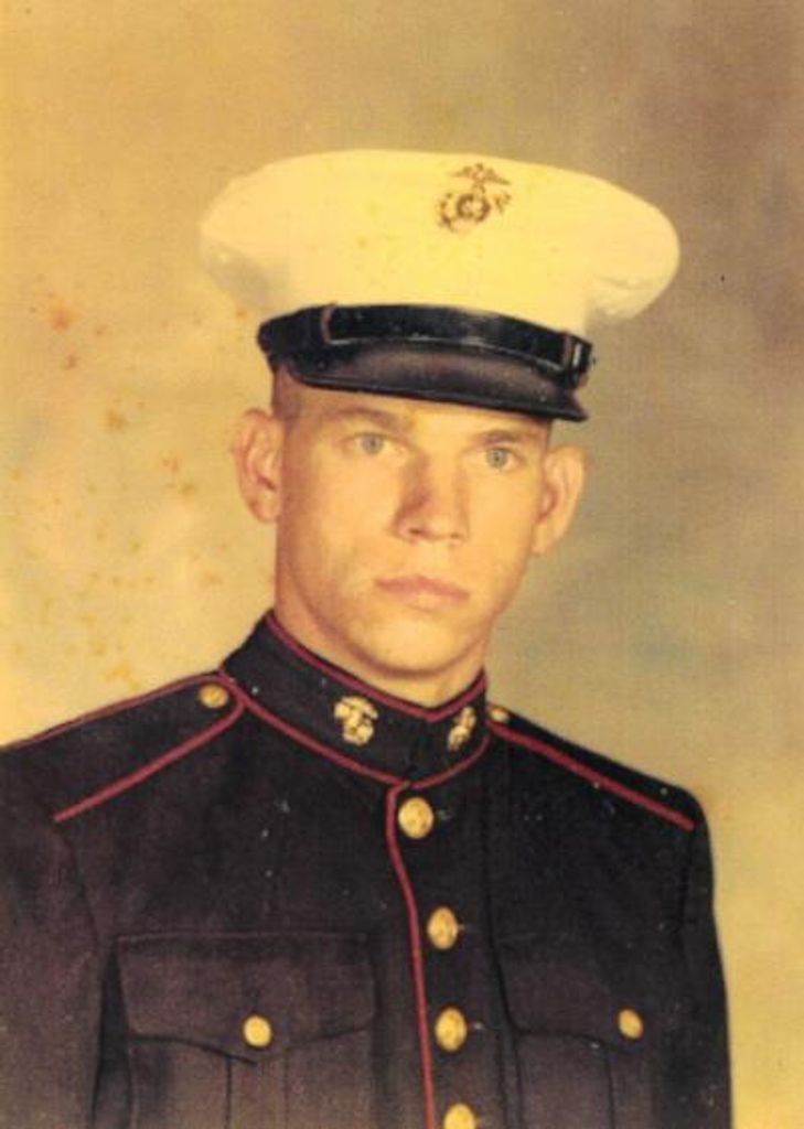 Robert Larry Davenport Profile Photo
