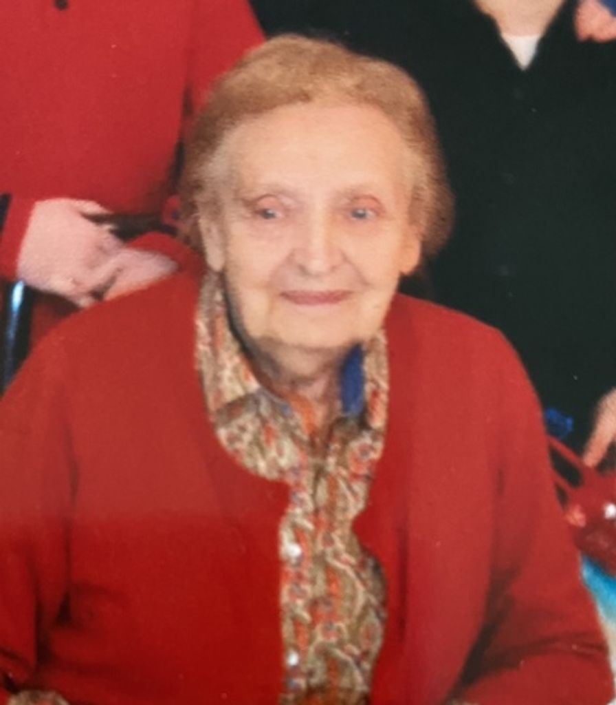 Olena Charkewycz Profile Photo