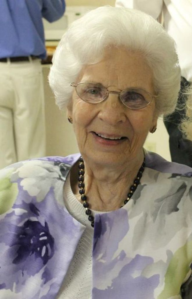 Juanita Clark Tomlinson