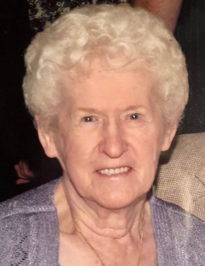 Adeline Kapinus