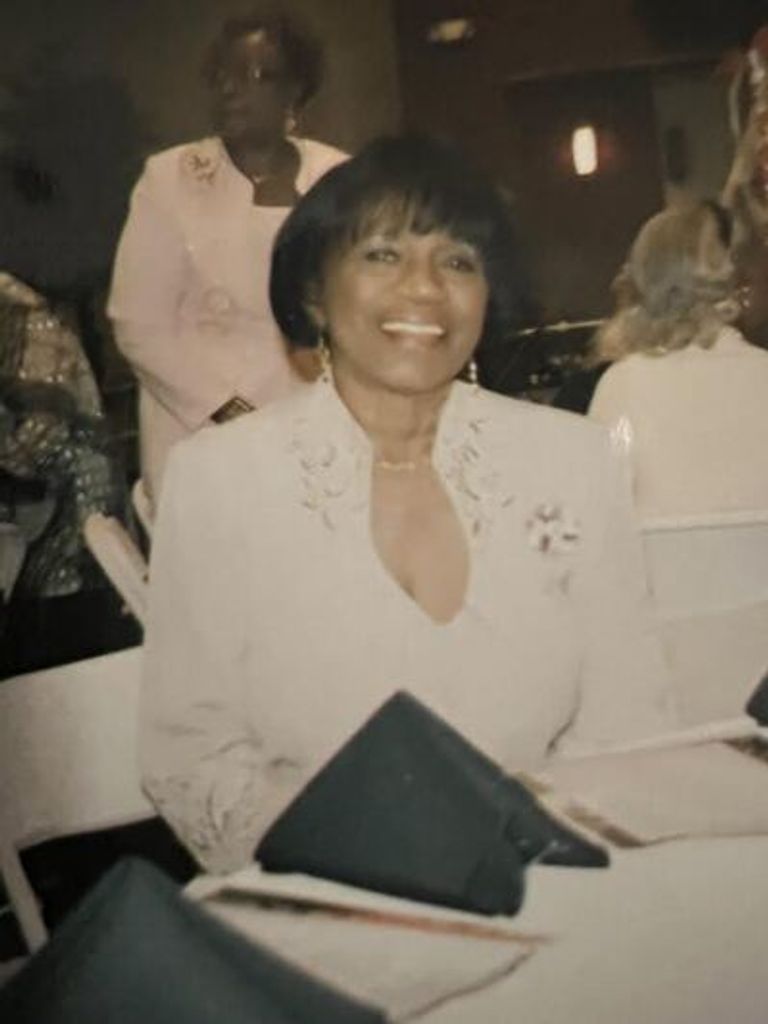 Mrs. Evelyn Christman Woods