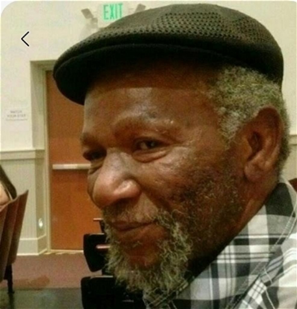 William Oscar Johnson Profile Photo