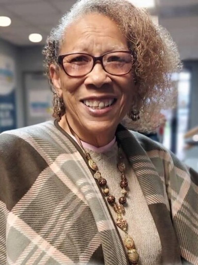 Esther Yvonne Short Profile Photo