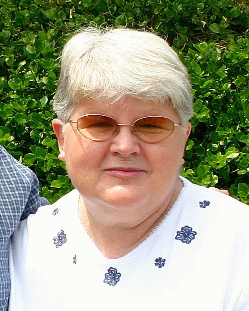 Yvonne Lucille Eccles Profile Photo