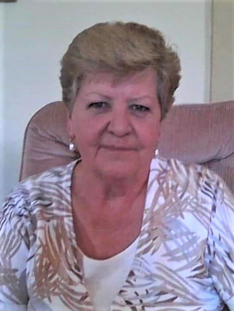 Elisabeth (Johansen)  Lester Profile Photo