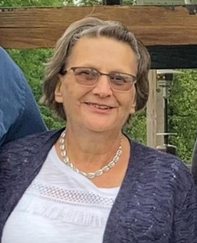 Suzanne Agans Profile Photo