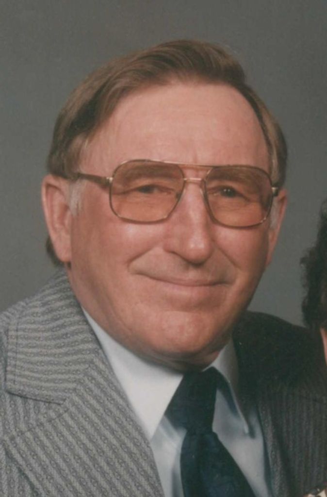 Walter M Schnabel Profile Photo