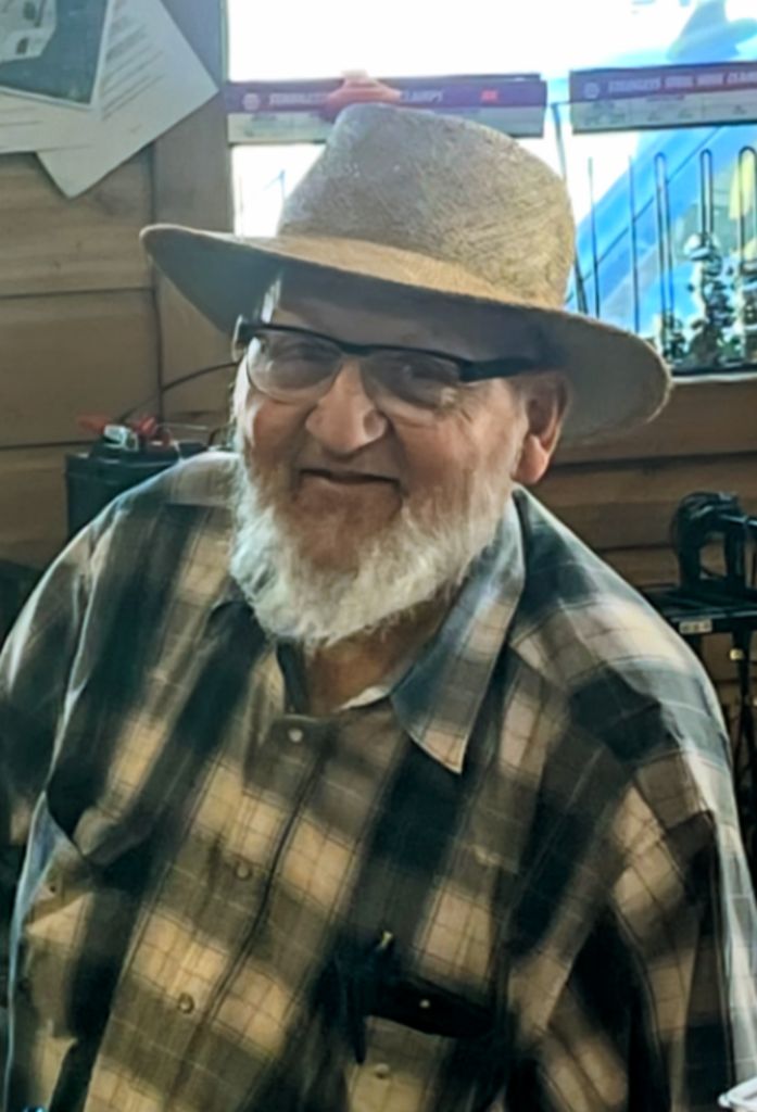 Monte Teddy Long Profile Photo