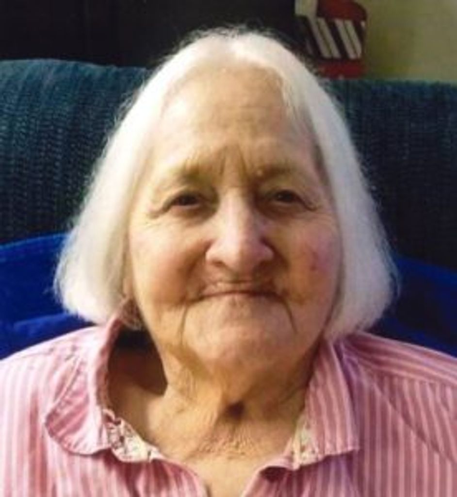 Flora Mae Luna Profile Photo