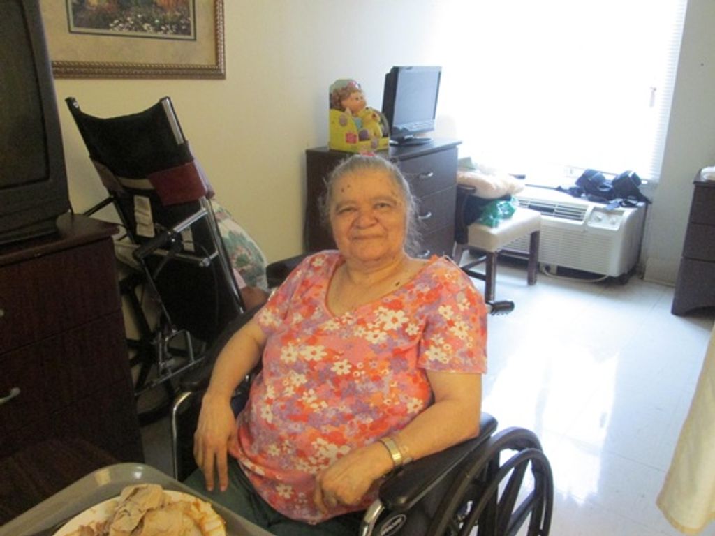 Queen Hossiane Farrar