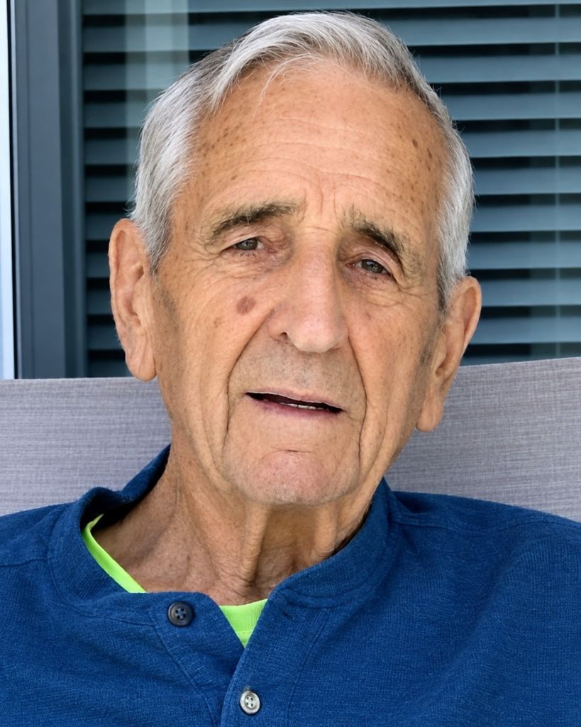 Bernard Scott Profile Photo