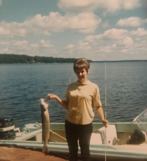 Judith "Judy" Elizabeth Kuehn photo gallery thumbnail 8 of 59