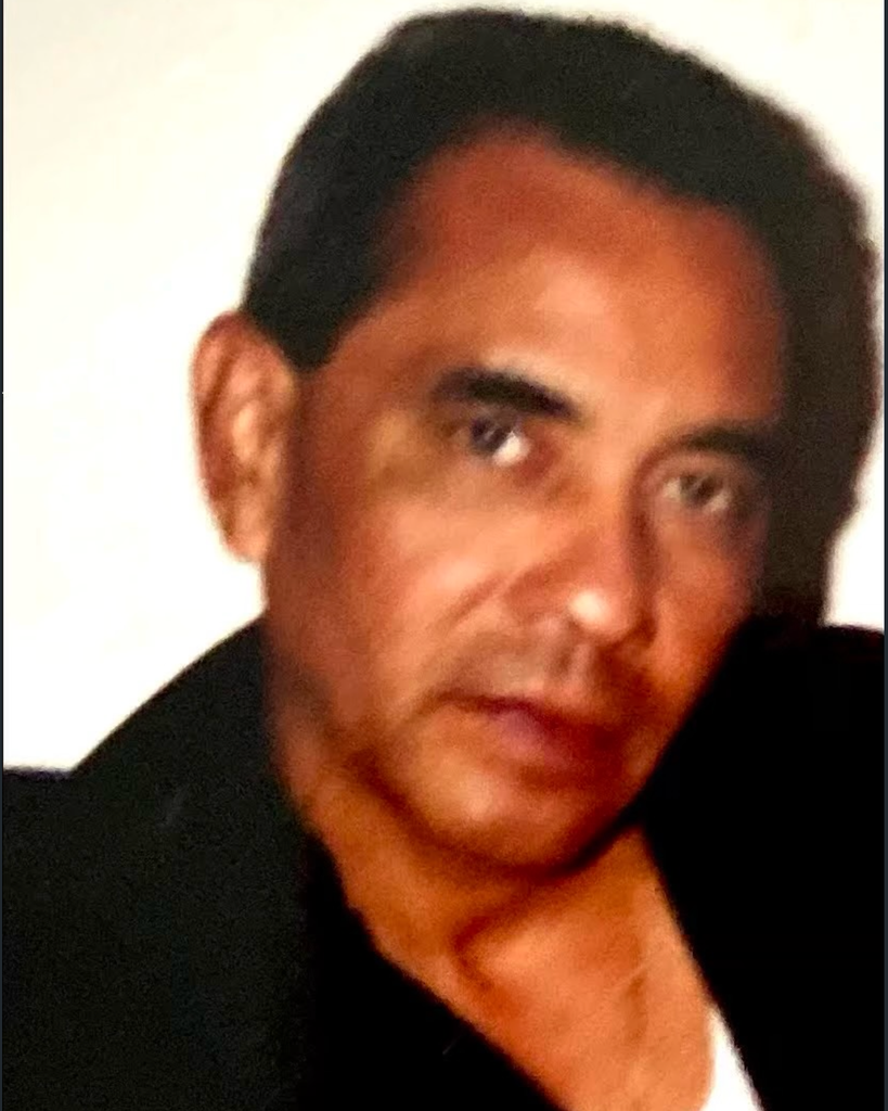 Guillermo Molina Profile Photo