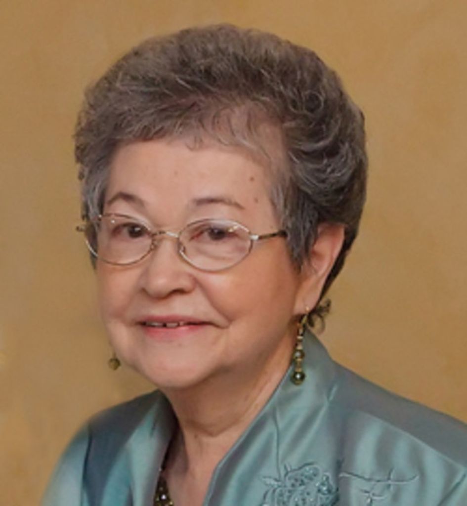 Maria T. Salinas
